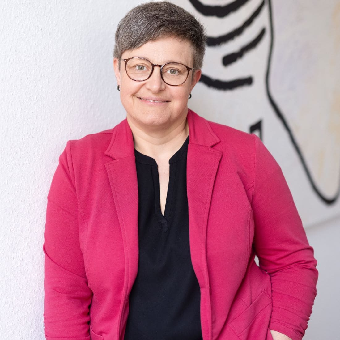 Simone Brugner, Augenoptikerin, Hörakustikerin und Lagerleitung in der Verwaltung von Optiker Gronde, Augsburg