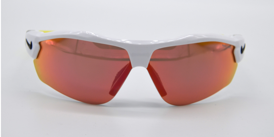 nike-sonnenbrille-DJ2032-100-optiker-gronde-augsburg-324273-front