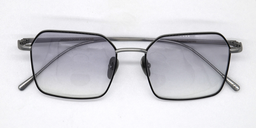 düsseldorf-brille-VIKTORIAPLATZ-C2-optiker-gronde-augsburg-front