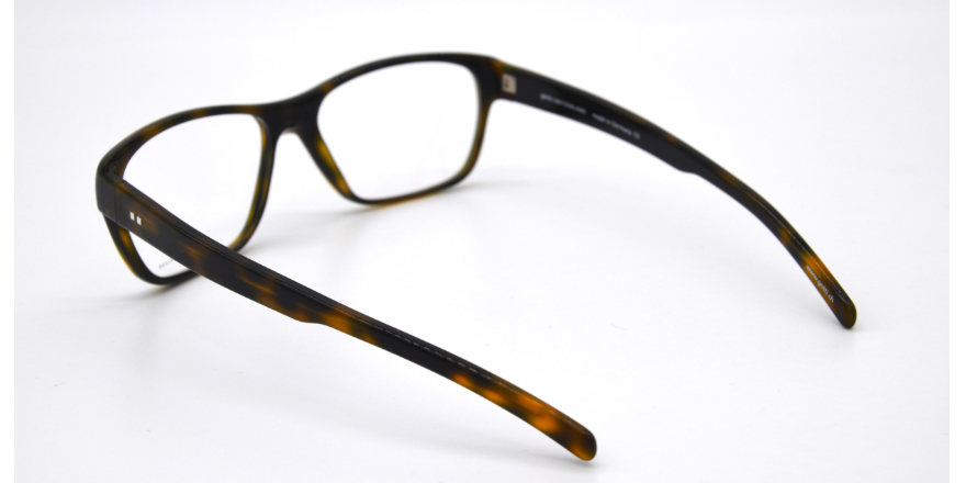 götti-brille-hene-hbl-optiker-gronde-097604-rückseite