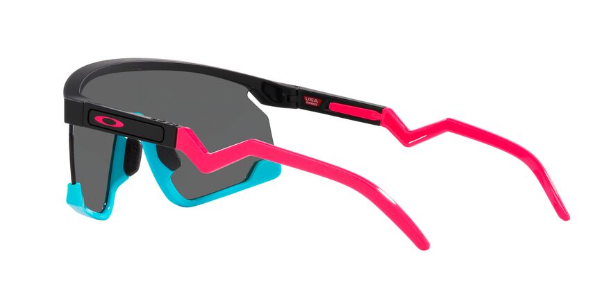 oakley-sonnenbrille-OO9280-928005-optiker-gronde-augsburg-rückseite