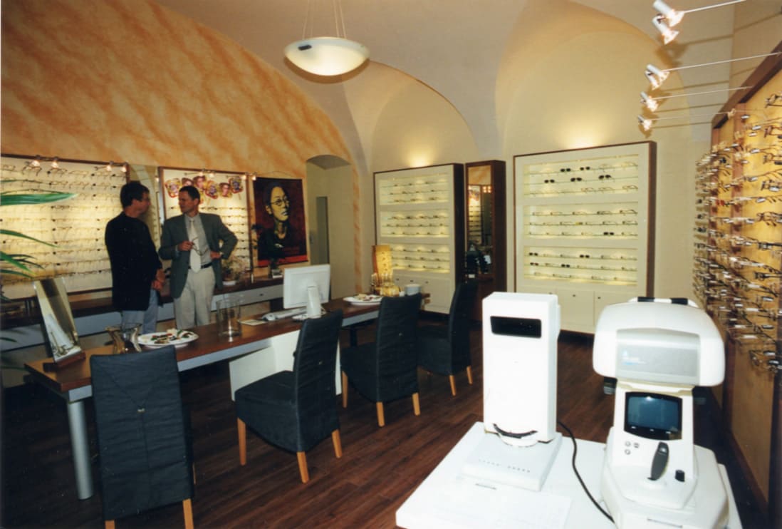 Optik Gronde eröffnet 2000 eine Filiale in der Augsburger Maximilianstraße
