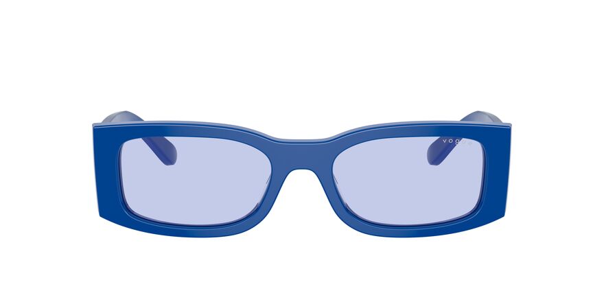 vogue-sonnenbrille-VO5584S-31621A-optiker-gronde-augsburg-front