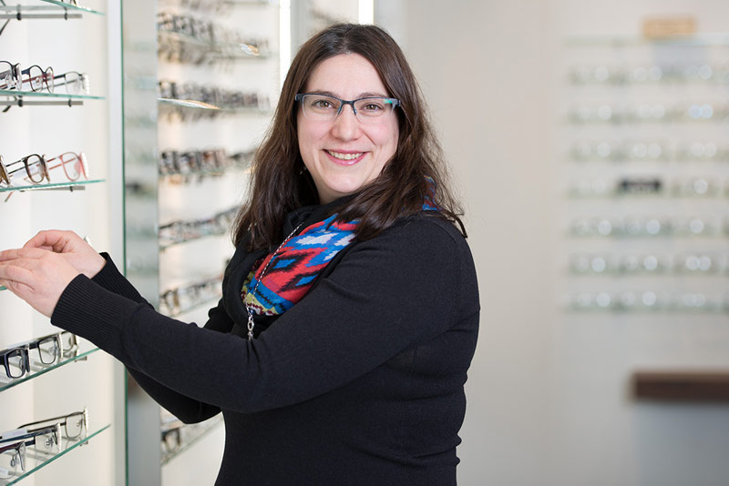 Nicole Jährig, Augenoptikermeisterin, Bachelor Professional Augenoptik und Kontaktlinsenspezialistin bei Optiker Gronde in Schwabmünchen
