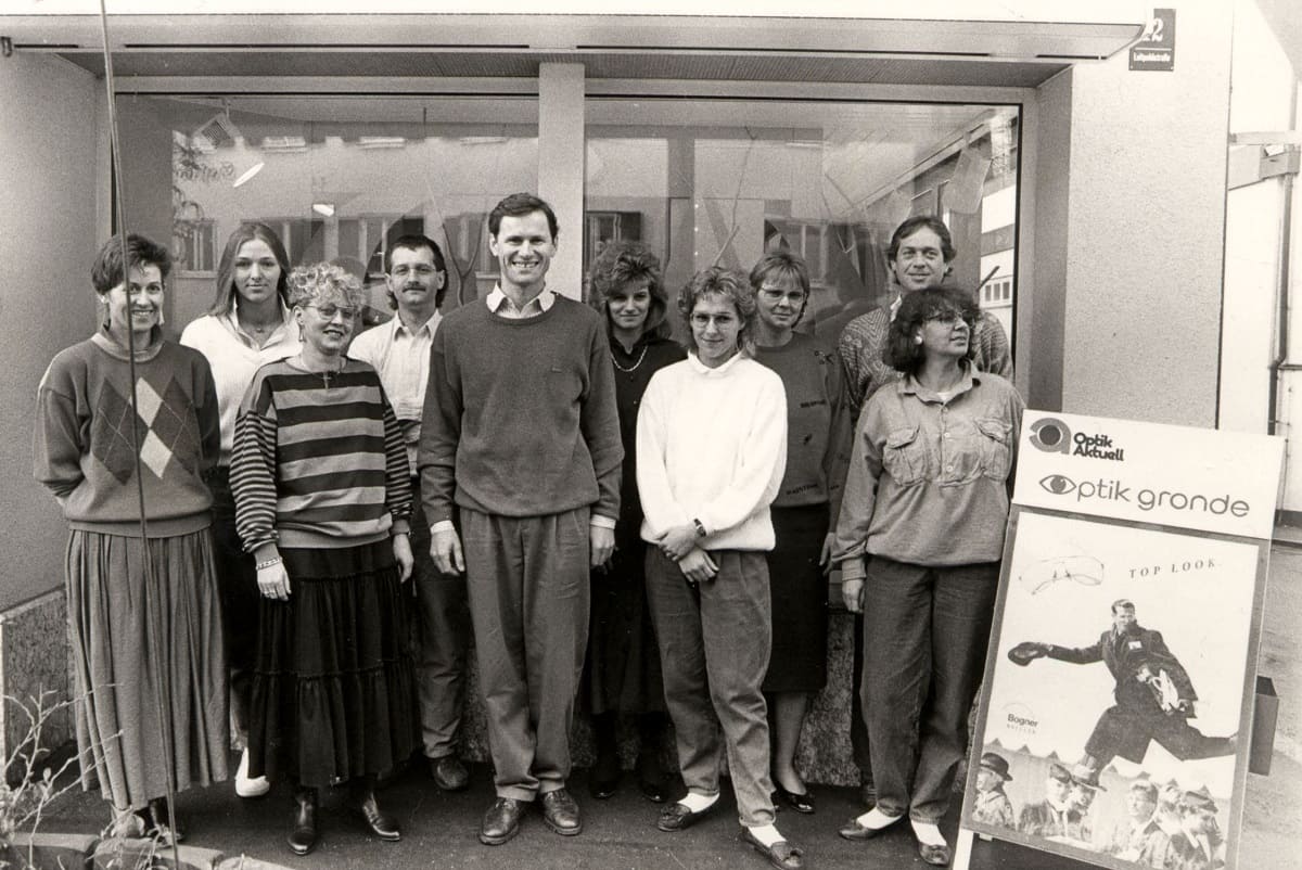 Optik Gronde vergrößert sich in Schwabmünchen 1986