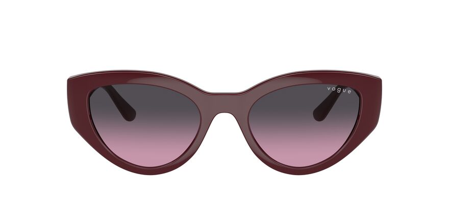 vogue-sonnenbrille-VO5566S-304890-optiker-gronde-augsburg-front