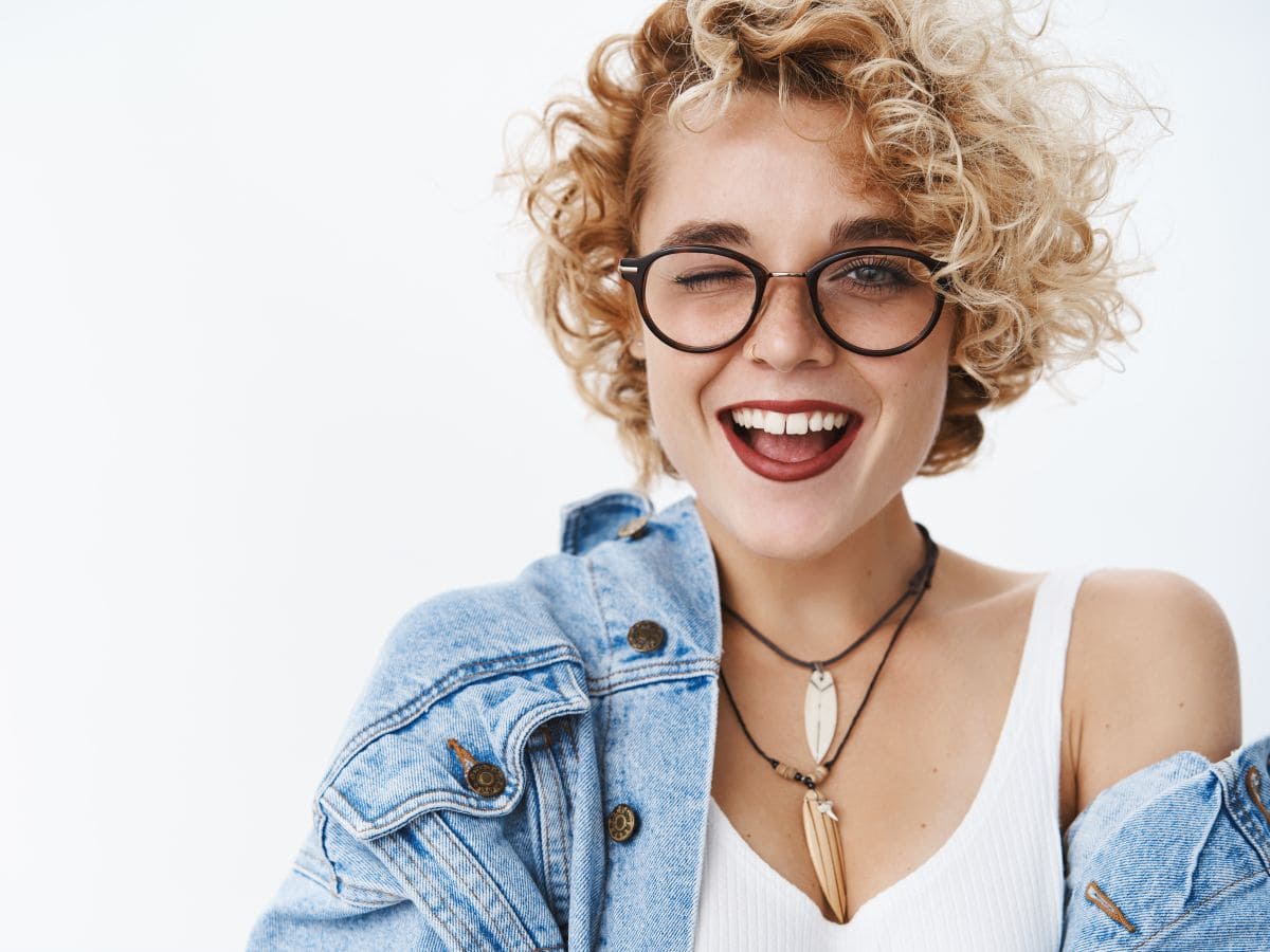 Eyeam Komplett-Brille im Angebot bei GRONDE Sehen & Hören